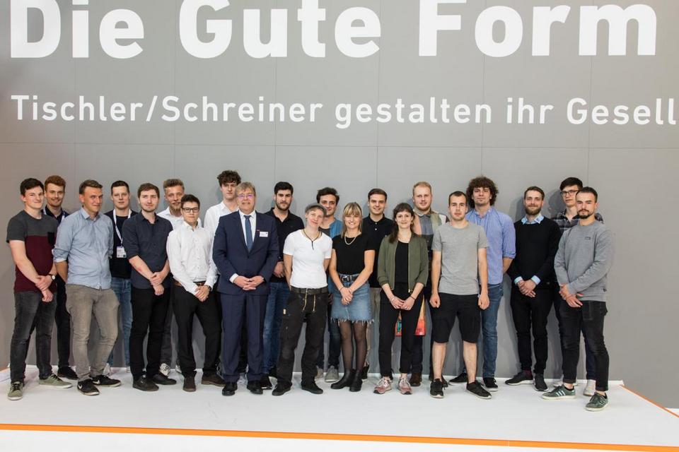 Alle Finalteilnehmer bei der Siegerehrung bei der LIGNA 2019 in Hannover (Bild TSD)